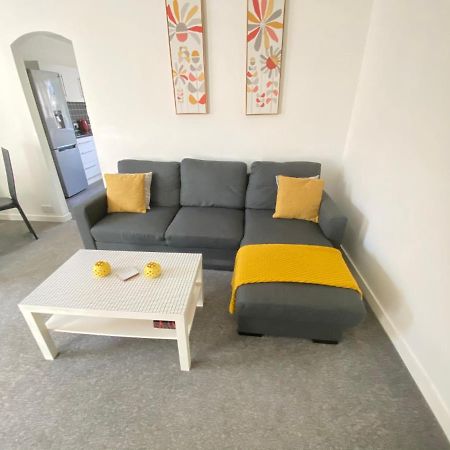 Paisley Central Apartment #4 מראה חיצוני תמונה